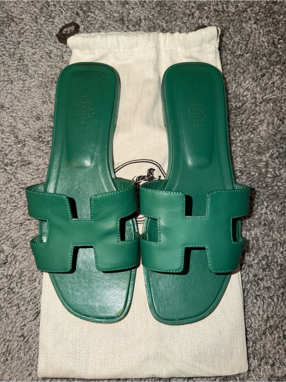 Hermes Green Oran Leather Slide Sandals